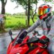 Tips Mudah Buat Dasbor Motor Kembali Kinclong Seperti Baru.