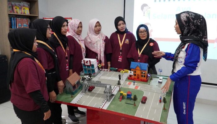 Kembangkan Budaya Keselamatan Berkendara di Safety Riding Camp 2025