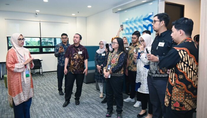 Perkuat Wawasan Global Insan Jasa Raharja Lewat International Exposure Program Bersama Unpad EdEx dan Deakin University Lancaster University Indonesia