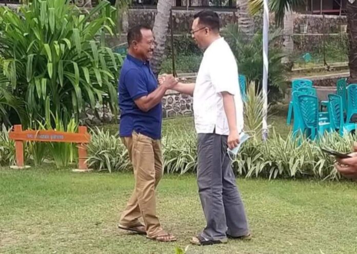 Jamaluddin Malik (kiri), bersama Dr. H. Zulkieflimansyah atau akrab disapa Bang Zul. (Dok NTBOne)