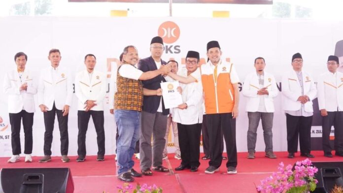 PKS NTB deklarasi pasangan Bang Zul - Abah Uhel sebagai Calon Gubernur dan Wakil Gubernur NTB. (Dok PKS)