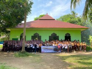 Galakkan Edukasi Safety Riding, Astra Motor NTB Rangkul Ponpes Aswaja NW Berambang