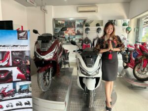 Semarak Tahun Baru, Astra Motor NTB Berikan Program Spesial
