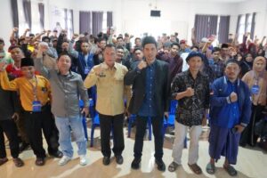 Warga Kecamatan Suela Antusias Kedatangan Tim Sosialisasi Program MBG