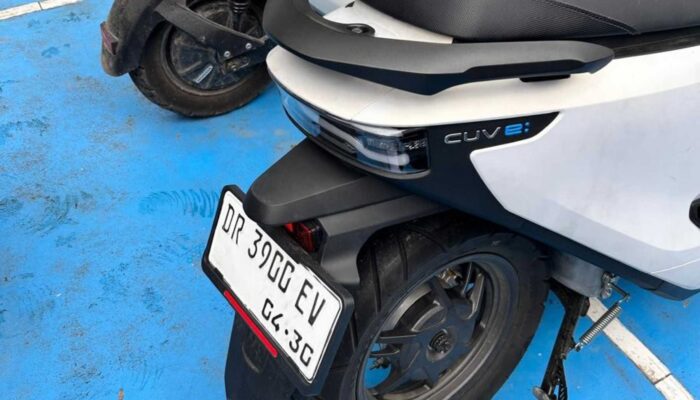 Tips #Cari_Aman, Kapan Waktu Tepat Mengganti Ban Motor? Simak Penjelasannya