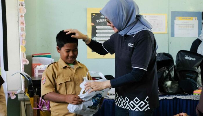 Jasa Raharja Dukung Relawan Bakti BUMN Batch VIII untuk Tingkatkan Kesejahteraan Warga Desa Salenrang, Maros