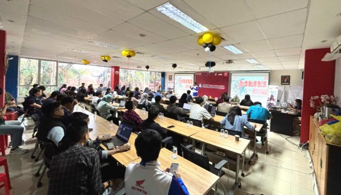 Honda Gandeng Private Company Gelar Sosialisasi Safety Riding Cari Aman