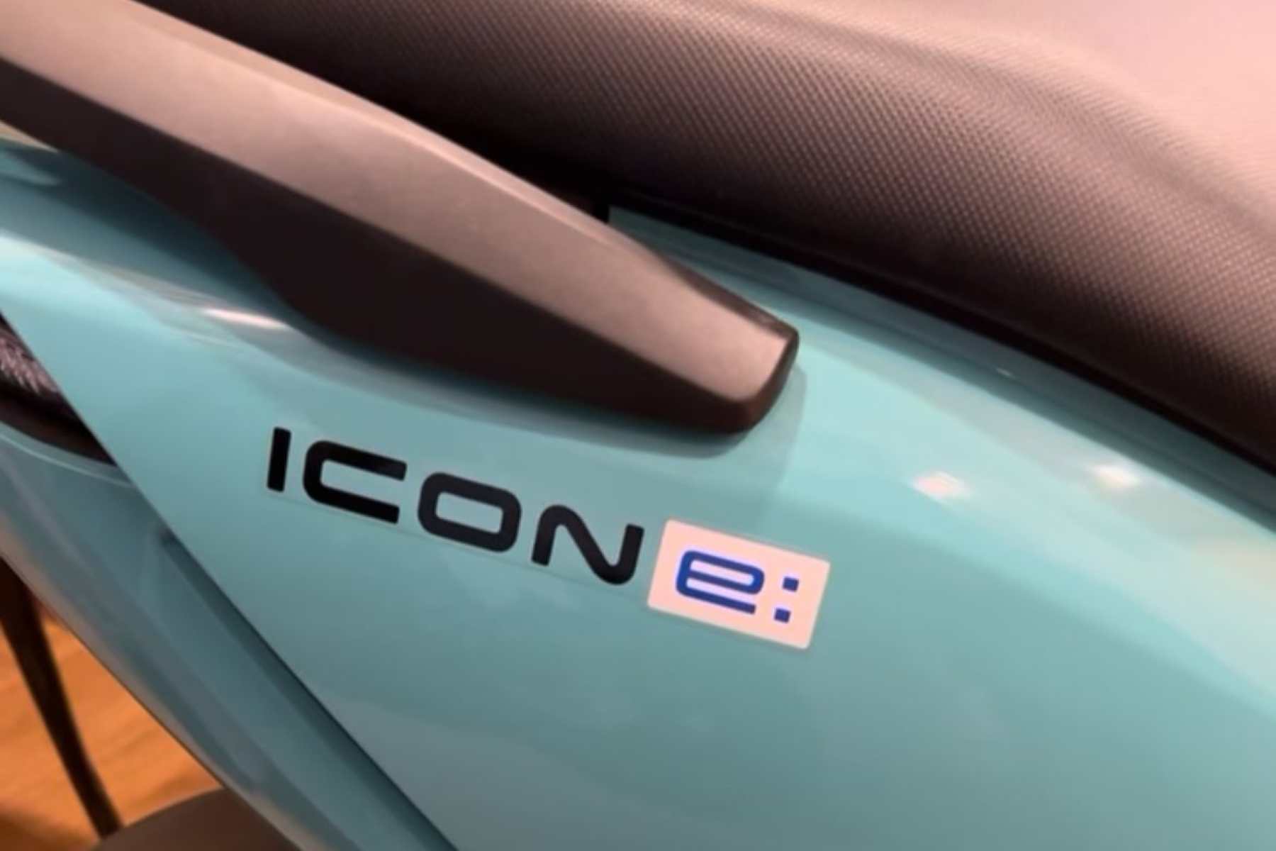 Ramah Lingkungan, Honda ICON e Motor Listrik Ringan dan Lincah.