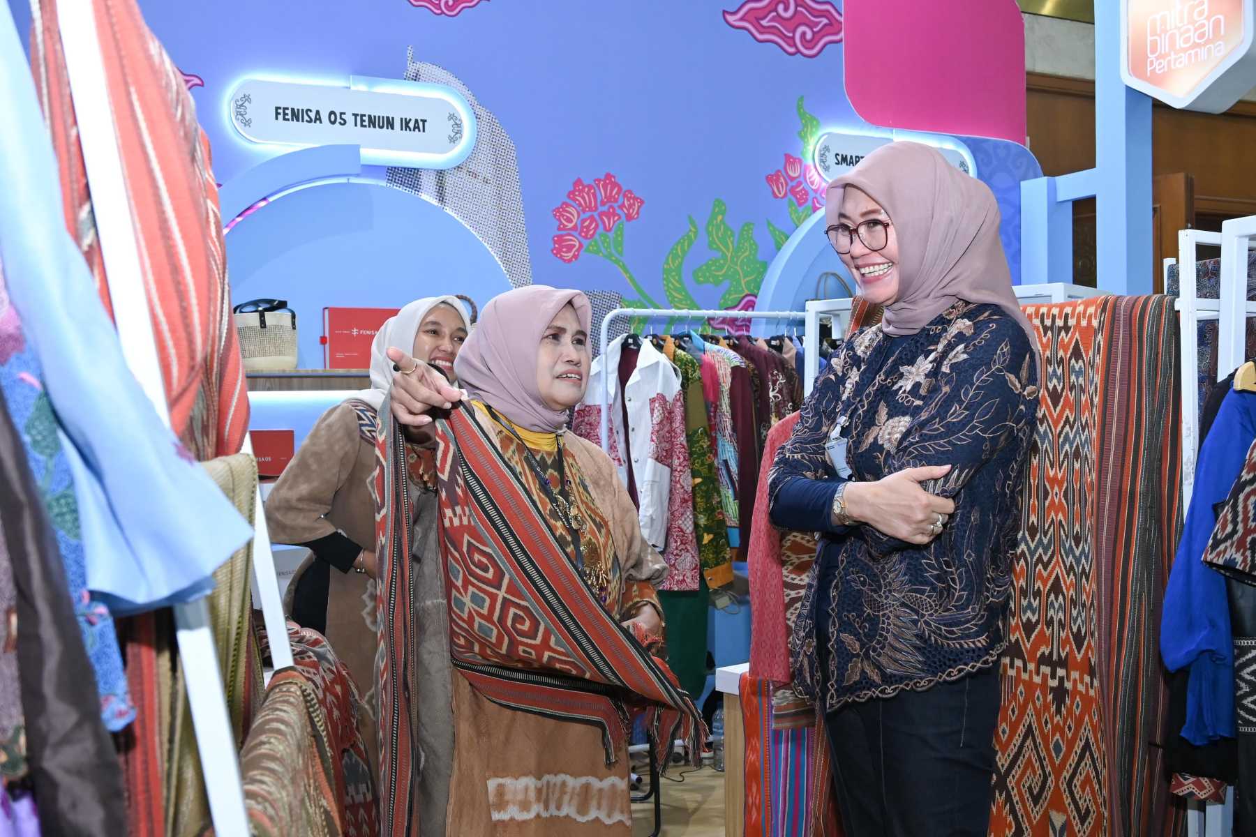 Jasa Raharja Dampingi UMKM Binaan di Ajang INACRAFT 2025, Dukung Promosi Hingga Pasar Global.