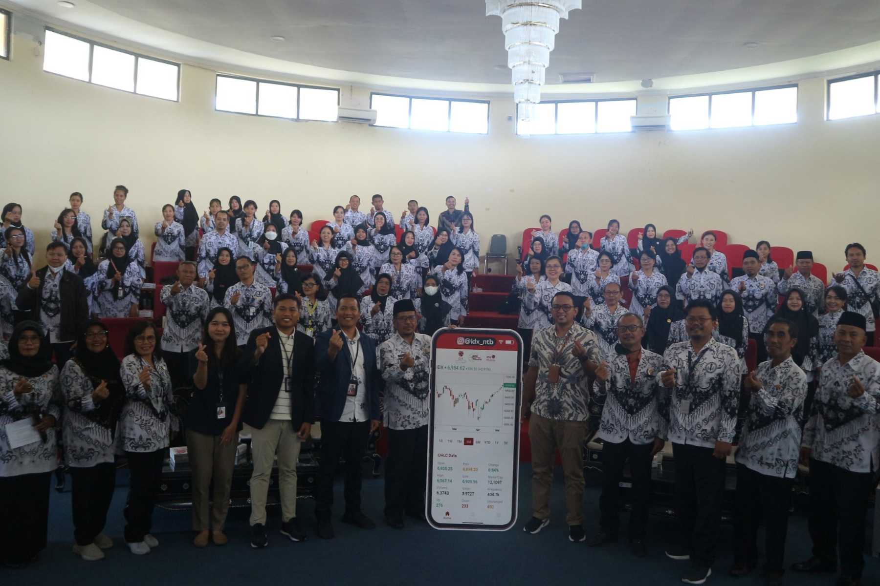 BEI NTB Gencarkan Literasi Pasar Modal Lewat Road to CMSE 2025.