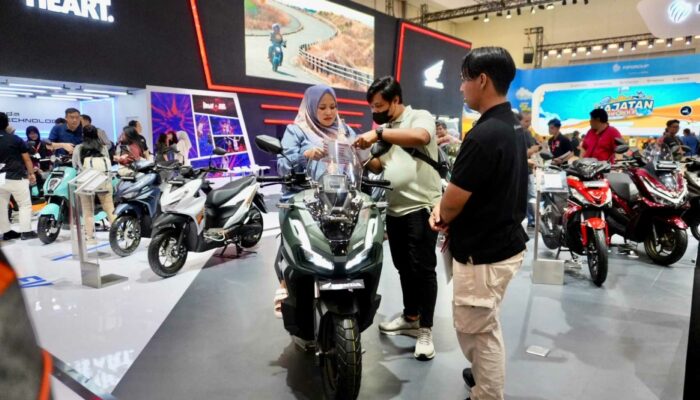 Motor SUV Kebanggaan New Honda ADV160 Siap Jadi Magnet Utama di IMOS 2025