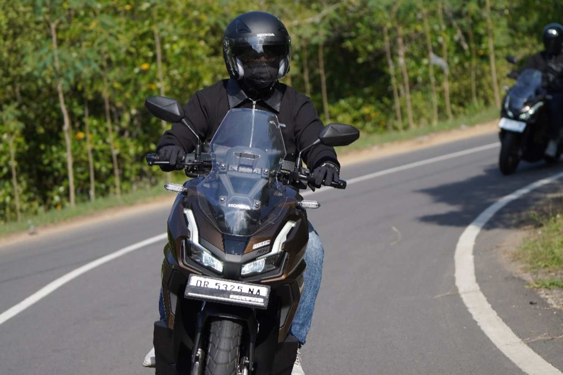 Tips Aman Berkendara Saat Musim Panas, Tetap Nyaman dan Selamat di Jalan Bersama Honda.