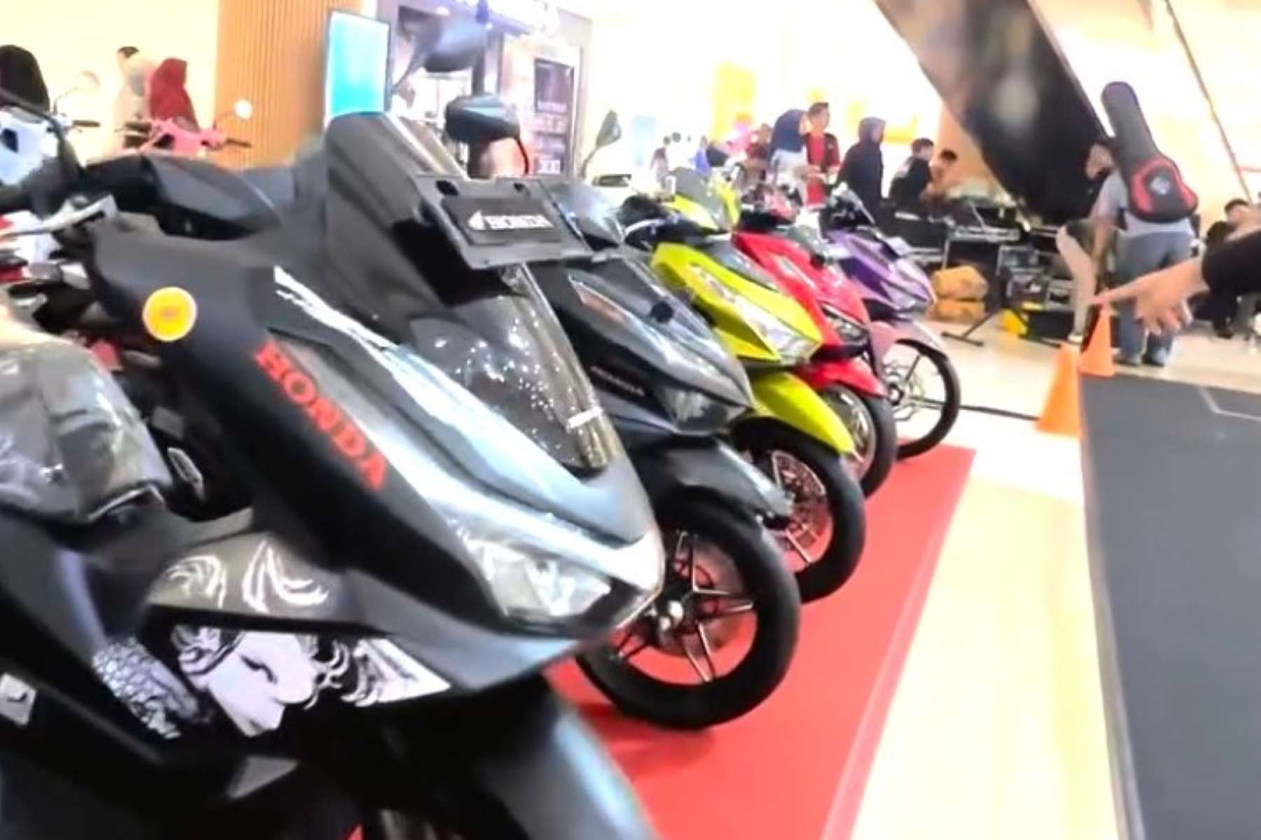 Oktober Cihuy! Cicilan Irit Honda, Untung Yes.