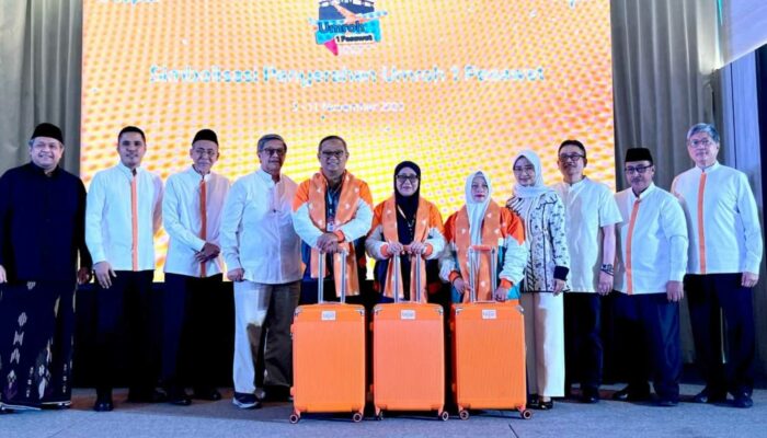 BTPN Syariah Kembali Berangkatkan Ratusan Nasabah dalam Program Umrah Satu Pesawat