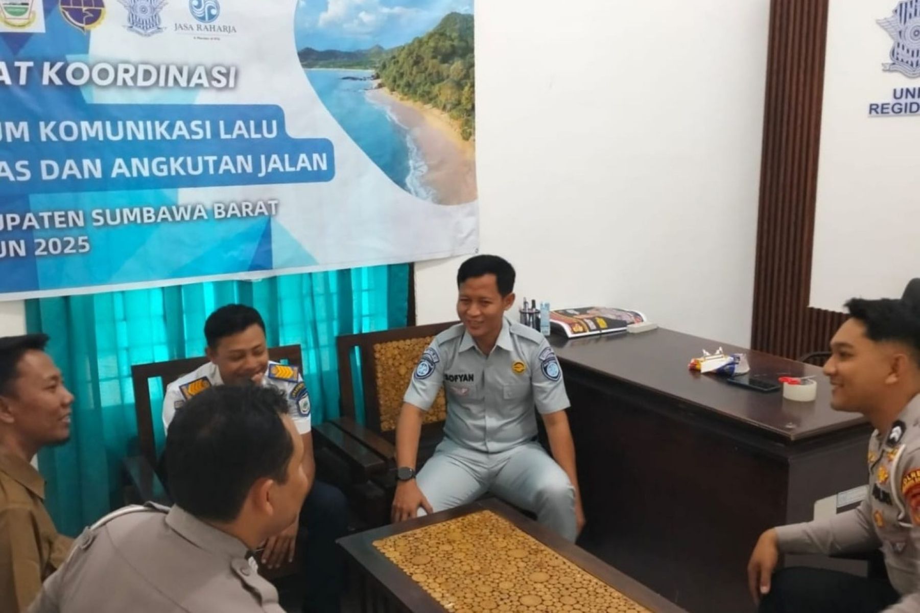 Cegah Laka Lantas di Sumbawa Barat, Jasa Raharja Sumbawa Gelar Rapat Koordinasi FKLLAJ Bersama Stakeholder.