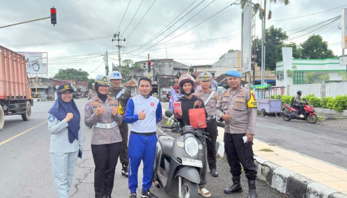 Astra Motor NTB, Satlantas Polres Lombok Barat, dan Jasa Raharja Berikan Apresiasi untuk Pengendara Tertib