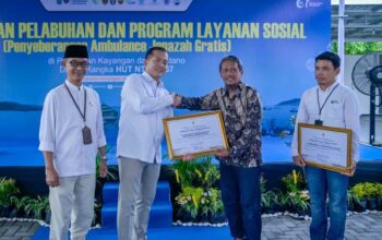 Gubernur NTB Resmikan Penyeberangan Gratis bagi Ambulans di Pelabuhan Kayangan.
