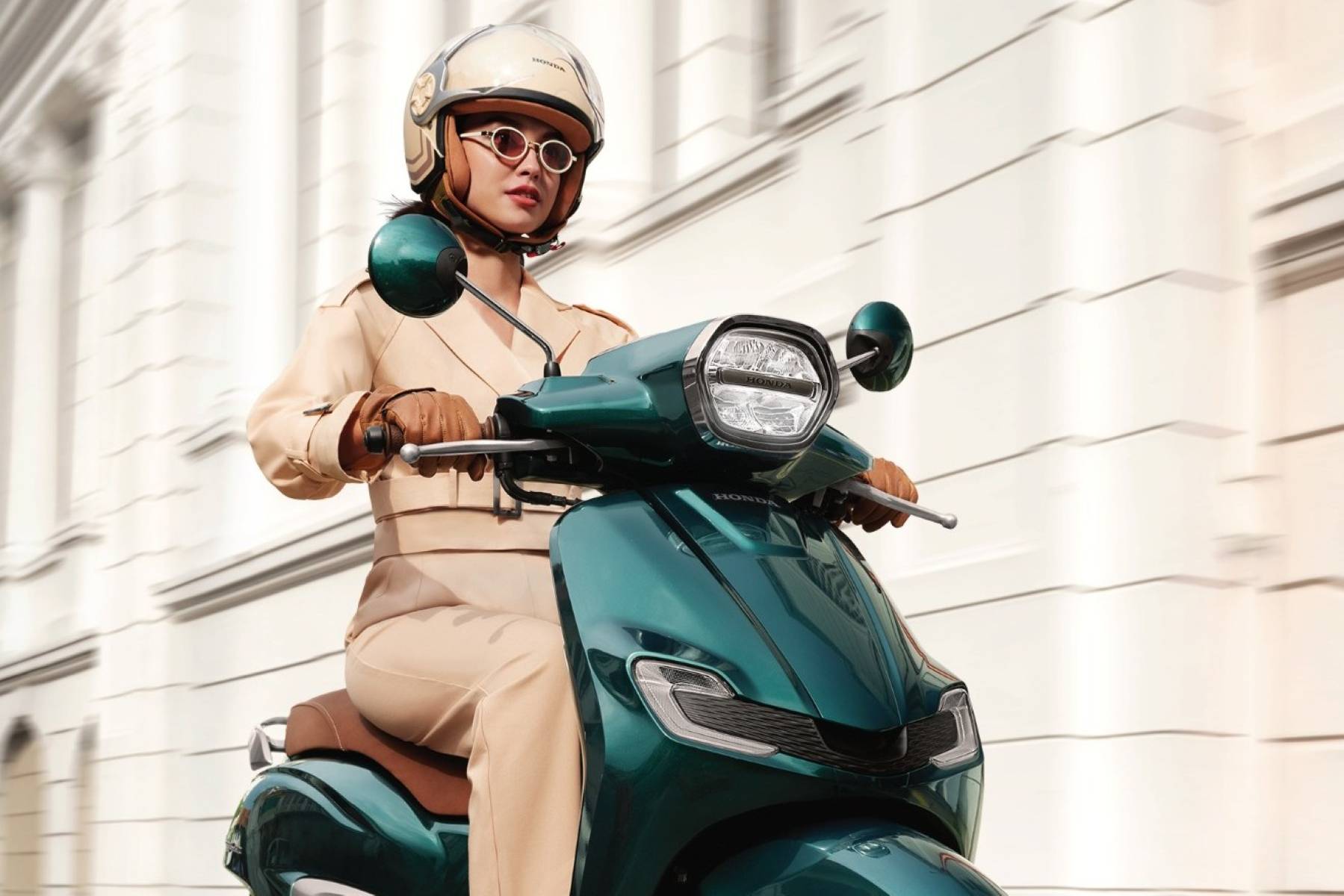 Sarung Tangan, Komponen Kecil yang Beri Perlindungan Maksimal Saat Berkendara.