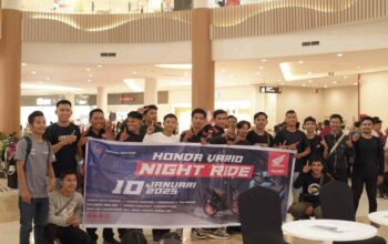 Semarakkan Malam Kota Mataram, Puluhan Rider Honda Vario 125 Taklukkan Jalanan dalam “Honda Vario Night Ride”.