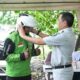 Kolaborasi Budaya Safety di Jalan Raya, Jasa Raharja Hadir di Tengah Komunitas Ojol Rawa Buaya, Jakarta
