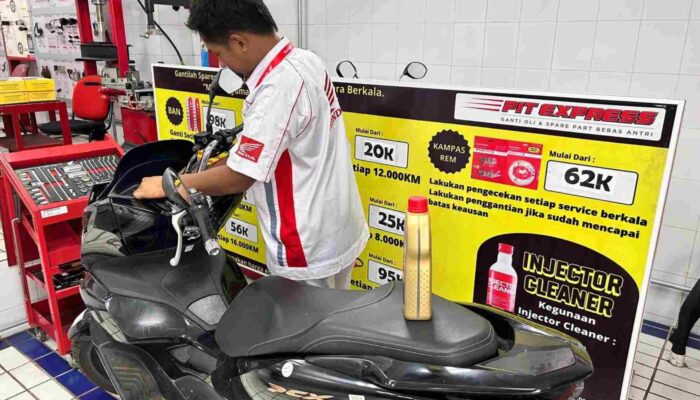 Scan QR Code Tips Cek Oli Asli dari Astra Motor NTB