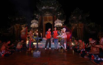 Disambut Tari Kecak, Pebalap Honda di MotoGP Lanjut Kopdar Bareng Bikers Bali.