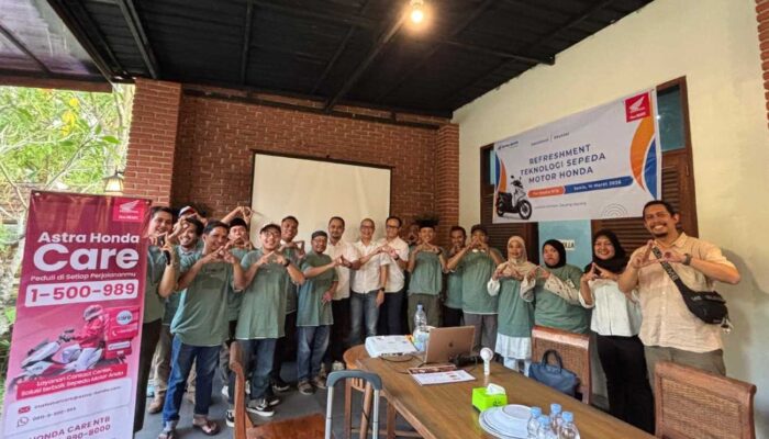 Astra Motor NTB Berikan Workshop Teknologi Honda untuk Pengguna Aktif Sepeda Motor