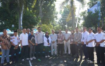 Kampanye Keselamatan Transportasi, Jasa Raharja NTB Pasang Stiker pada Armada Umum.