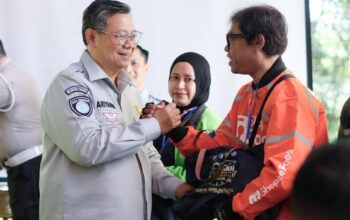 Dukung Kegiatan Polantas Menyapa: Jasa Raharja Bekali Komunitas Ojol dengan Edukasi Keselamatan dan PPGD.
