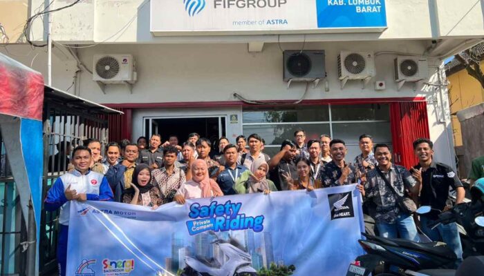 Astra Motor NTB Berikan Edukasi Keselamatan Berkendara kepada Karyawan PT FIF Cabang Lombok Barat