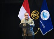 Saksikan Penandatanganan PKB Jasa Raharja dan Serikat Pekerja, Menaker Titip Tiga Agenda Strategis.