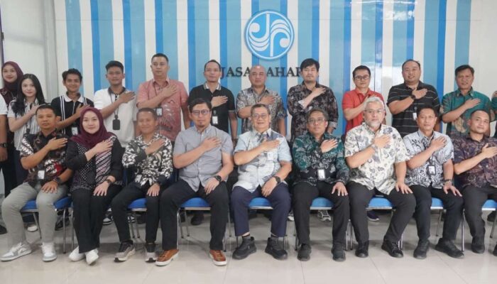Tingkatkan Kualitas Pelayanan dan Pendapatan, Direktur Operasional Jasa Raharja Berikan Pembinaan di Lampung dan Tinjau Samsat Rajabasa