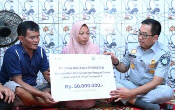 Jasa Raharja Terus Bergerak, Tiga Ahli Waris Korban KM Virgo Terima Santunan di Jawa Timur.